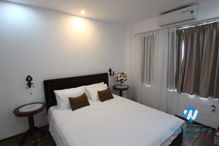 Brand new and charming 02 bedrooms apartment for rent in Tay Ho area 